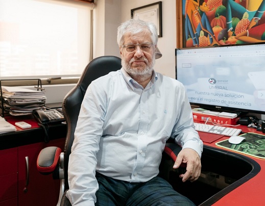 Víctor Devia